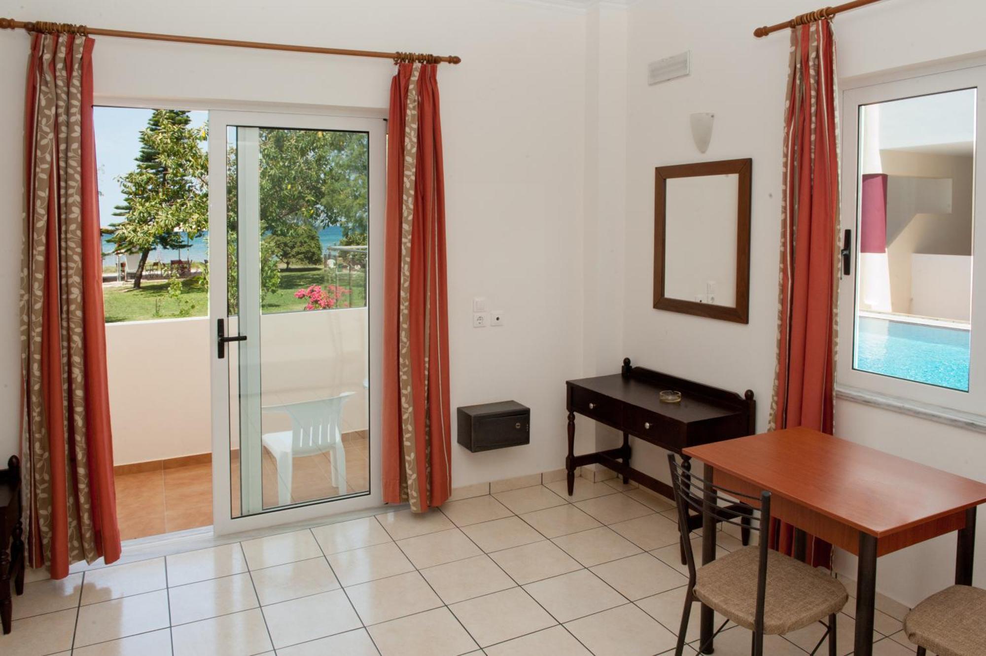 Thodorou Village Agia Marina Екстериор снимка